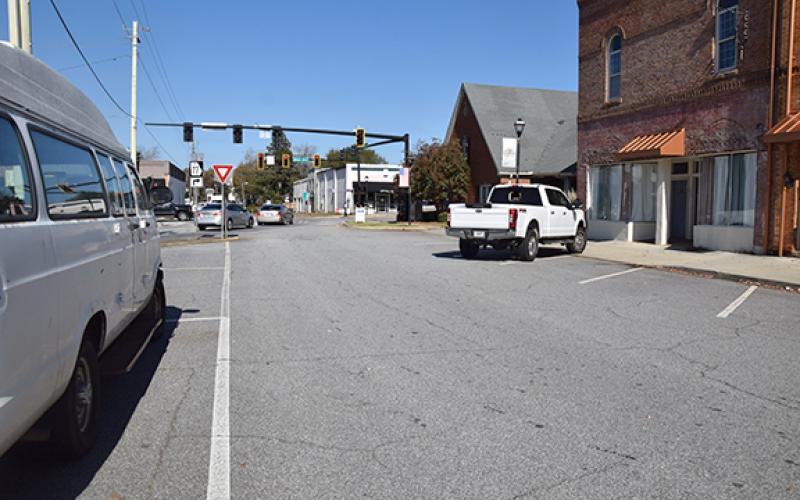 Jones Street Extension, which runs for a short distance from Grogan Street to the redlight at the intersection of Augusta Road and West Avenue, will be made a dead end.
