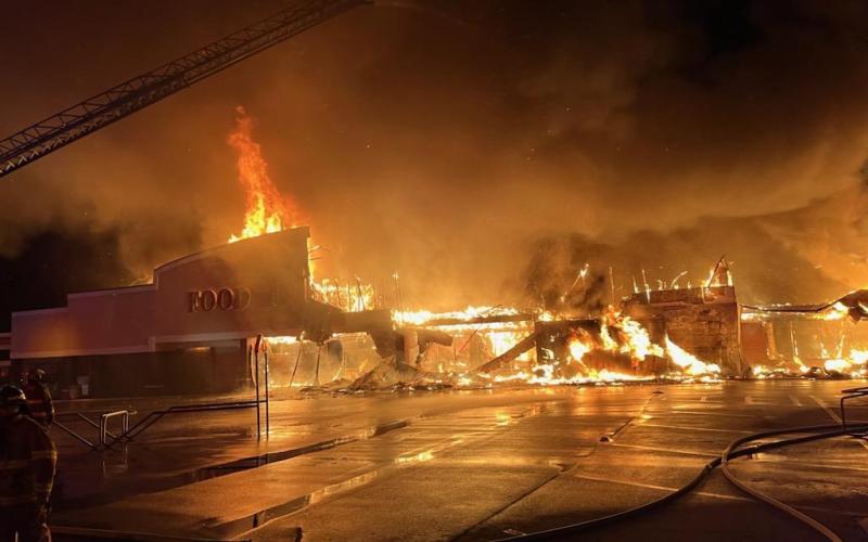 An early morning fire Saturday destroyed the Dill’s Food City location in Royston. (Photo courtesy of the Royston Police Department)