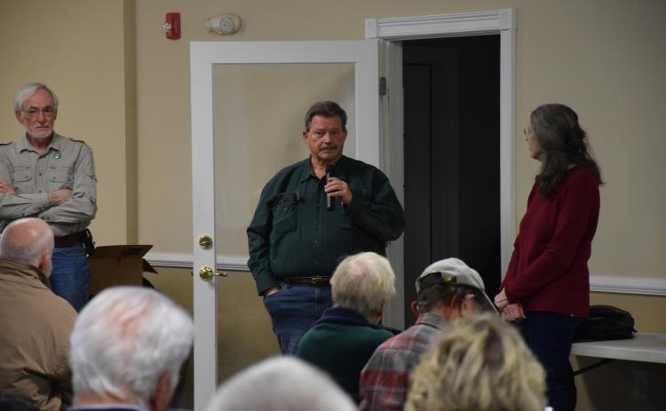 State Rep. Alan Powell speaks to a group of citizens concerned over a pair of Georgia Renewable Power plants during a public meeting Sunday in Carnesville. (Photo by Scoggins)