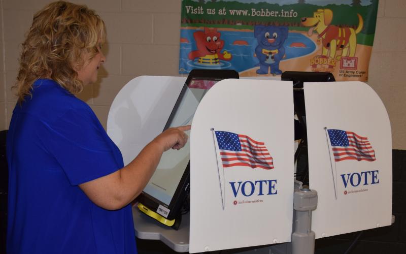 The early voting poll at the former Carnesville Elementary School – Primary on Hull Avenue in Carnesville will be open Saturday from 9 a.m. until 4 p.m.