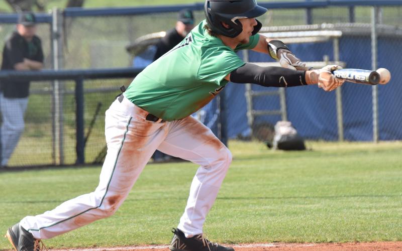 Senior Dee Oliver returns at shortstop for the 2023 Franklin County Lions, as they seek another strong season.
