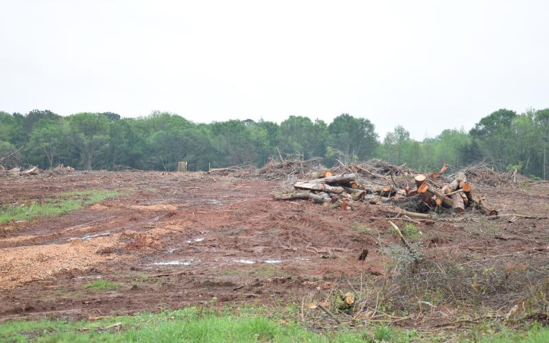 The Franklin County Board of Education voted Thursday to approve a price tag of $25.5 million for the construction of its new elementary school.