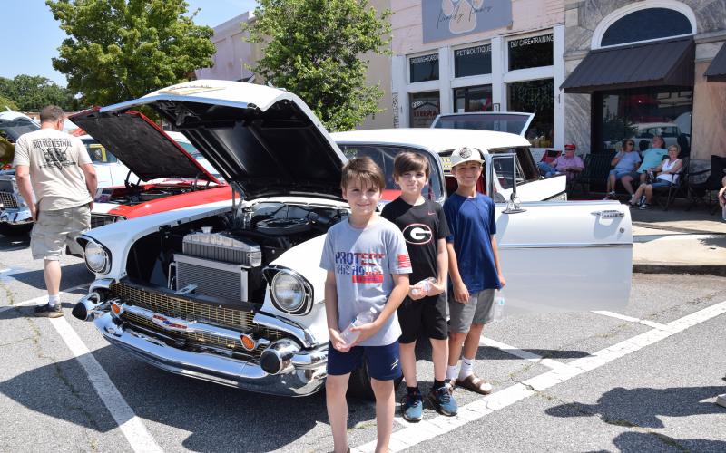The third annual Northeast Georgia Hot Rod Festival offered an oportunity Saturday for a younger generation to ooh and aah over iconic vehicles from an earlier age. The festival drew a large crowd of all ages to see a variety of cars from the 1930s to the 2000s that filled downtown Lavonia.