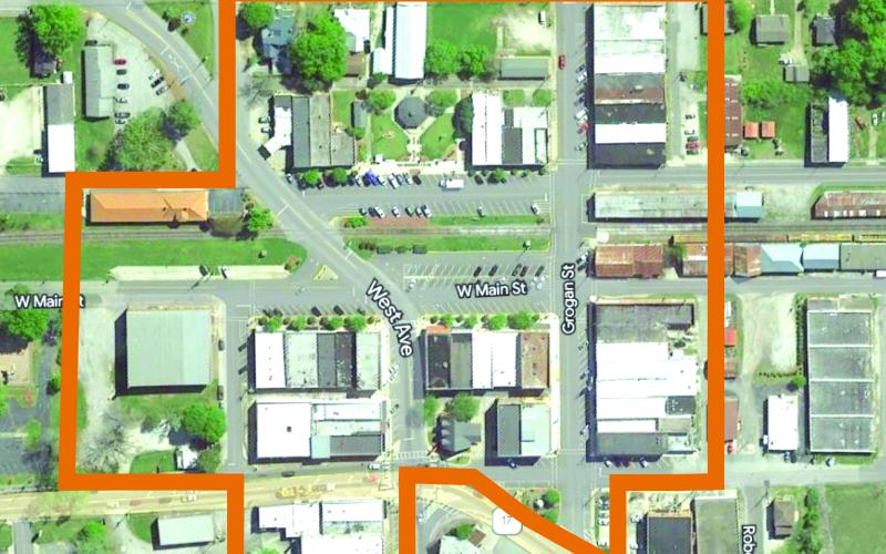 The Lavonia City Council plans to consider an ordinance Monday that would allow open containers of alcohol, in city-issued cups, in a new Entertainment District downtown.