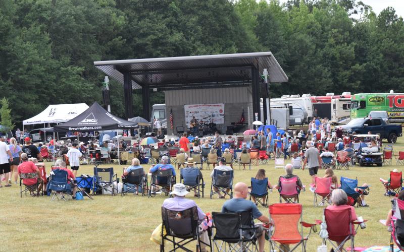 Royston’s Freedom Celebration 24 Saturday brought hundreds to the Royston Wellness and Community Park to listen and dance to seven country music performers, headlined by Grand Ole Opry member T. Graham Brown