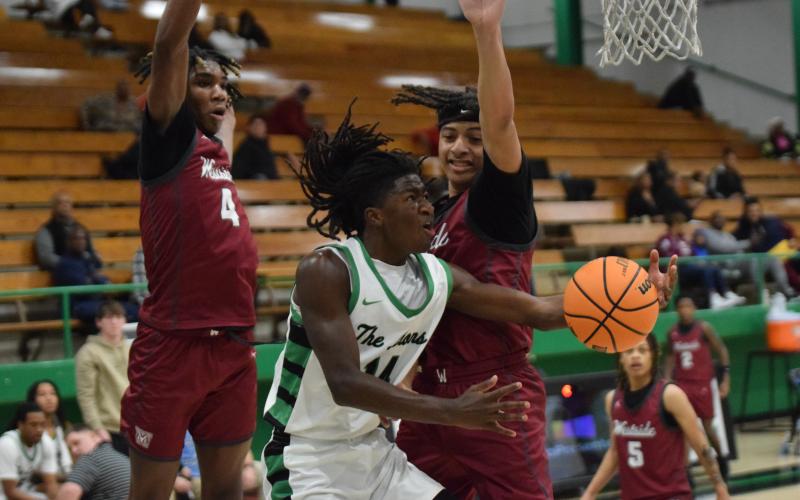 Mylan Roebuck goes for a layup against Westside, S.C., Saturday in the FCA I-85 Battleground Showcase at FCHS. (Photos by Scoggins)
