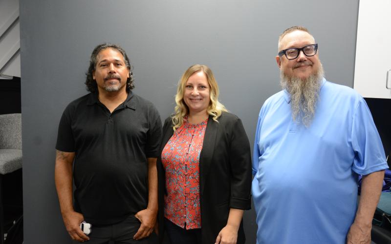 Franklin County Sheriff Scott Andrews and Dangerous Skills podcast host Charles Powell (right) co-sponsored a forum for First Responders about the threat of terrorism in the U.S. Keynote speakers were former CIA contractor Dave “Boon” Bennett (left) and former CIA targeting officer Sarah Adams (center).