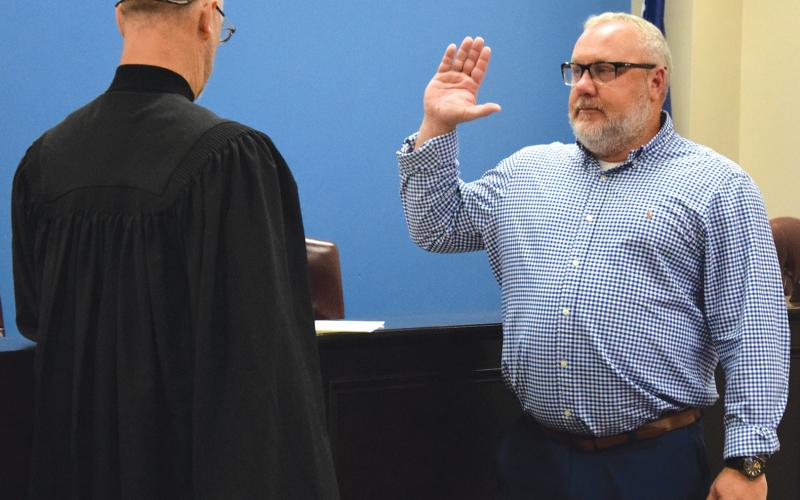 Jason Phillips was sworn in Monday as the next mayor of Royston in a ceremony with his family at City Hall.