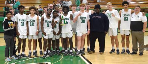 The Franklin County Lions went 3-0 in the Bearden Border Wars tournament to win the tournament championship.