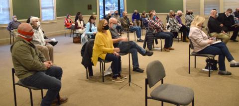 At a city council meeting Thursday, Franklin Springs residents applauded those who spoke against the idea of putting a new Royston Elementary School in Franklin Springs.