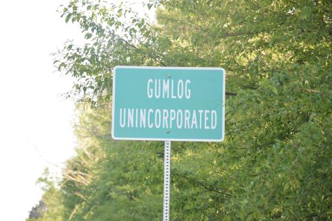 Franklin County commissioners are asking citizens to give their opinion on whether or not to make Gumlog an incorporated city.