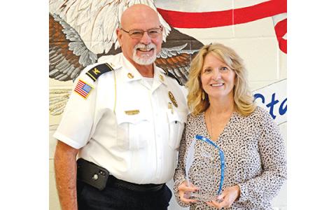 Maria Chitwood (right) was named the first-ever winner of the Georgia Association of Chiefs of Police’s Administrative Assistant of the Year Award. Chitwood, who serves as administrative assistant at the Lavonia Police Department and as Lavonia Municipal Court clerk, was nominated by Lavonia Police Chief Bruce Carlisle (left). 