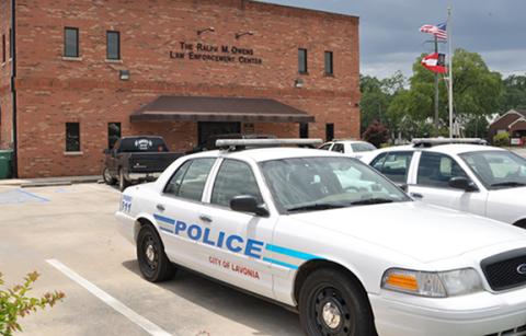 Lavonia Police Chief Bruce Carlisle said the suspect and victim were in the midst of a conflict that led the suspect to go to a residence on Carolina Lane where the victim was.