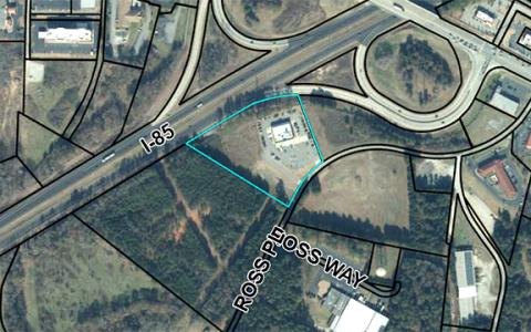 The Lavonia City Council gave initial approval for a new hotel to be built on the same parcel as the Cracker Barrel on Ross Place.