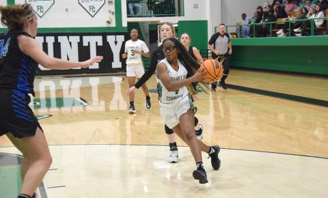 Lay Lay Sturghill drives to the basket against Banks County Tuesday. (Photos by Scoggins)