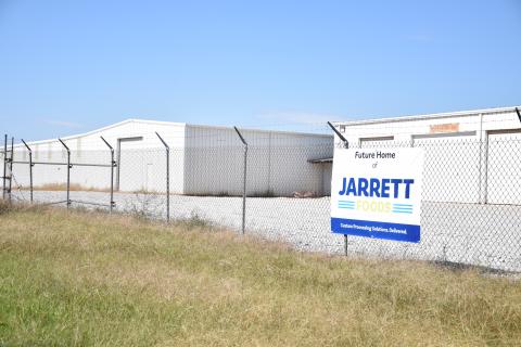 The Lavonia City Council moved the first reading on an annexation and zoning request by a proposed poultry processing plant to a called meeting Nov. 14 at 6 p.m.