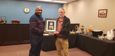 Wayne Braswell and Lee Strickland were presented plaques to commemorate their service on the city council by Mayor Keith Turman. 