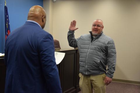 Two new members of the Royston City Council and one returning incumbent were sworn in Tuesday in a ceremony at Royston City Hall.