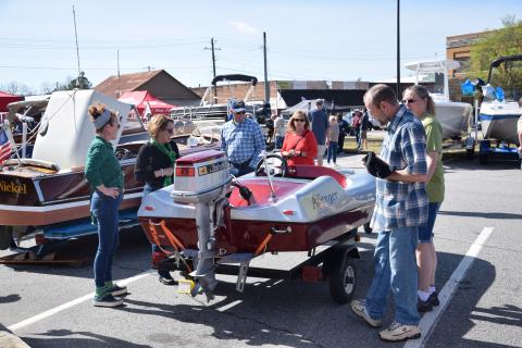A day perfect for being at the lake was just as nice to spend time getting prepared for lake living at the Lavonia Boat Expo Saturday in downtown Lavonia. The expo brought boat dealers, vendors and other lake life organizations to meet a big crowd of citizens and visitors to town. For more on the Expo, see Page 16. (Photo by Scoggins)