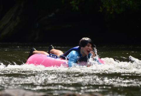 Outdoors groups are asking boaters and floaters to visit a website to log what streams and rivers in Georgia are ‘navigable” in an effort to help state legislators.