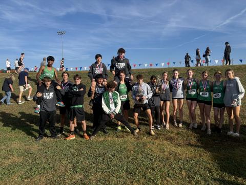 The Franklin County Lion and Lady Lion cross-country teams each finished fourth in their state sectional meets Saturday in Jefferson to qualify for the state championship meet this Saturday in Carrollton. (Photo by Scoggins)