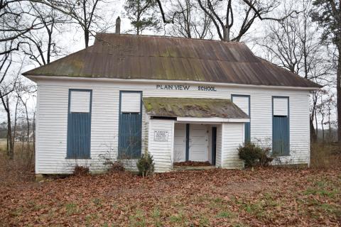 A clean up day is set for Saturday at the historic Plainview School. The school was the last “country” school in the county. For more on the history of the school, see America 250 on Page 2.