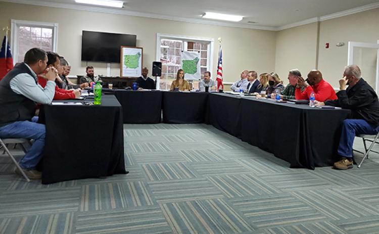 When the Franklin County Board of Commissioners and Industrial Building Authority met in February, Mayor Lee Moore said he wanted to set quarterly meetings consisting of the county commission, mayors, and board of education.