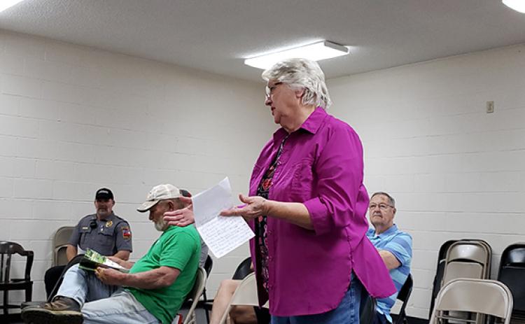 Linda Dowell shares her concerns about a solar farm at the Canon City Council meeting Monday night. (Photo by Sinclair)