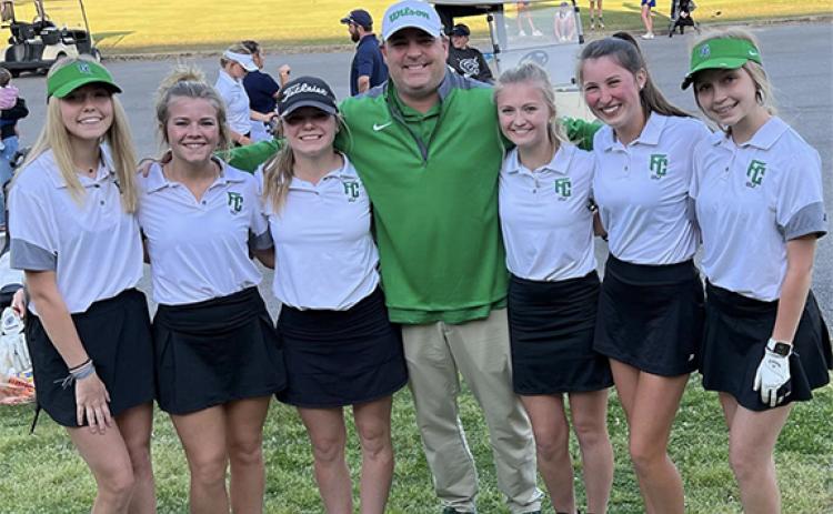 The Franklin County Lions and Lady Lions golf teams both advanced to state tournaments May 16-17 after qualifying in the Area 4AAA tournament last week in Lafayette.