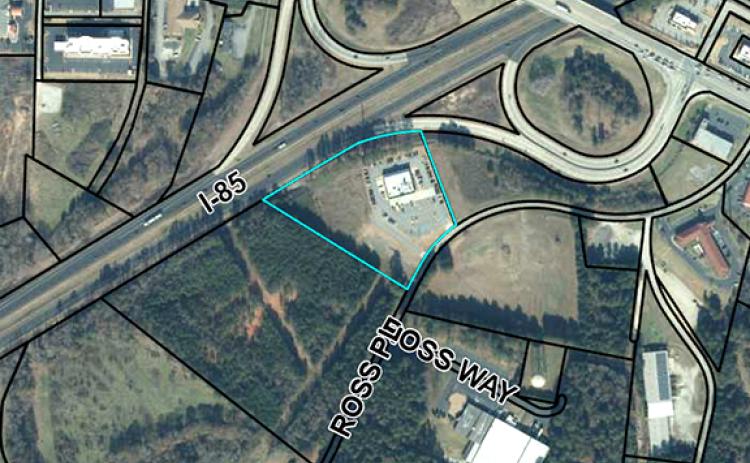 The Lavonia City Council gave initial approval for a new hotel to be built on the same parcel as the Cracker Barrel on Ross Place.