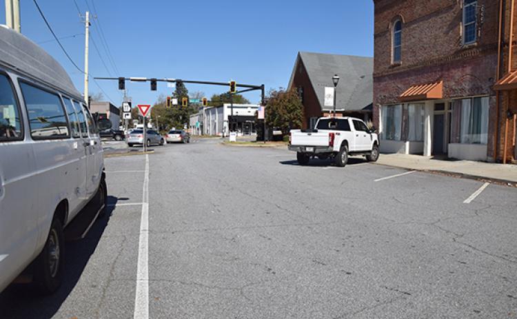 Jones Street Extension, which runs for a short distance from Grogan Street to the redlight at the intersection of Augusta Road and West Avenue, will be made a dead end.