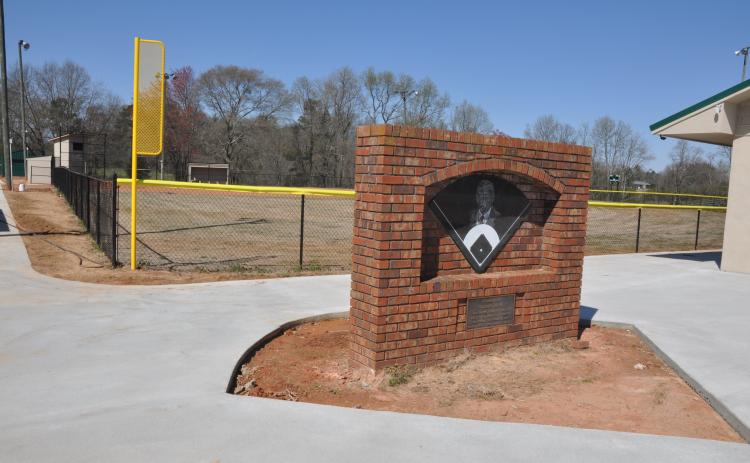 Little League baseball is returning to Royston this spring.