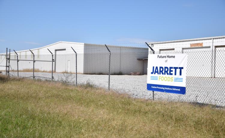 Jarrett Foods announced plans to invest $14 million and, eventually create 300 jobs, in the new venture.