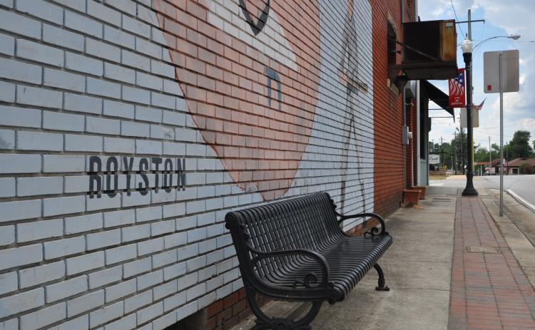 The Royston City Council has begun discussions on how to deal with blighted properties and vacant downtown buildings.