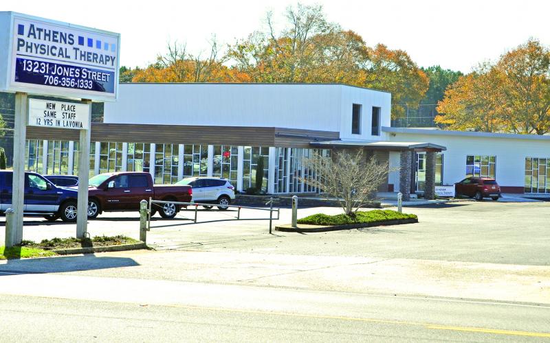 The former location of Phil Owens Used Cars lot in Lavonia stood empty for 12 years but has now been filled by the relocation of Athens Physical Therapy (pictured) and the new Smith Tire and Auto. (Photos by Eberhardt)