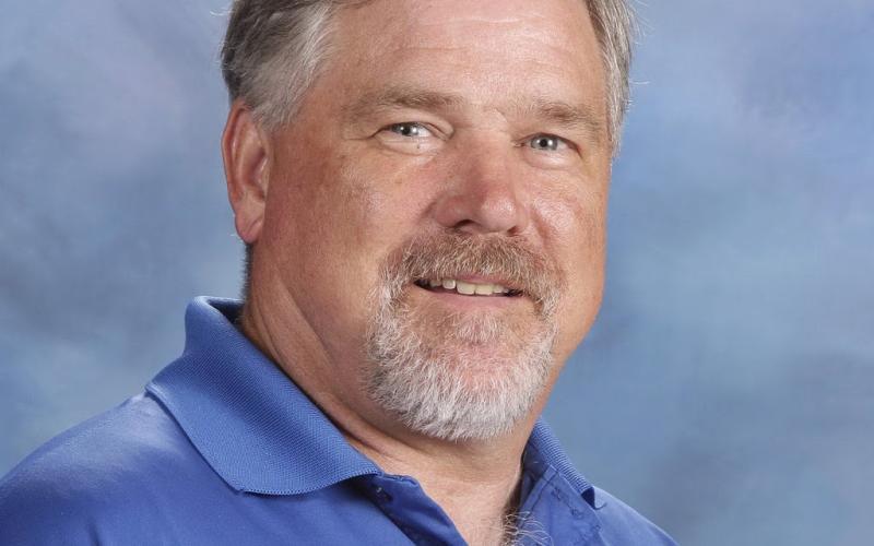 The Franklin County Board of Education announced at its regular meeting that Brad Roberts will retire as principal at Lavonia Elementary School.