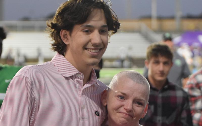 The Franklin County High School Hosa group sponsored its annual Knight for a Cause fundraiser, which raised $4,000 for Thea Hodges to use to alleviate her financial strain in the midst of a battle against breast cancer.