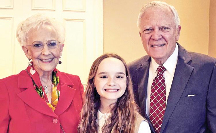 Local Girl Scout Brooke Tate served as emcee for the Girl Scouts of Historic Georgia’s 2022 Woman of Distinction Award ceremony. During the event, she got to meet former Gov. Nathan Deal and First Lady Sandra Deal.